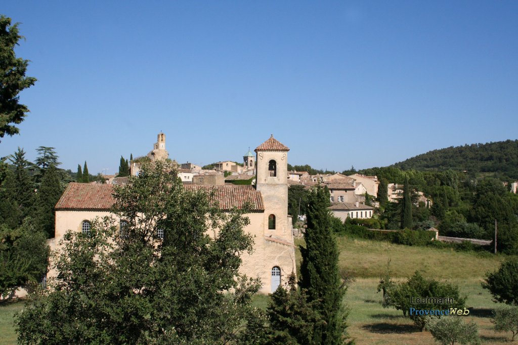 Eglise de Lourmarin.