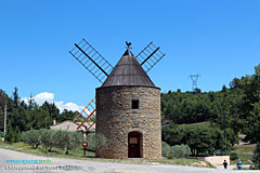 Châteauneuf Val Saint Donat, moulin