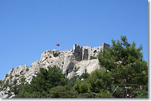 Baux de Provence, castle remains