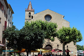 Callian - Place de l'église