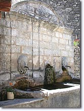 Castellet, fontaine