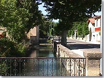 Courthezon, la rivière Seille