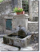 Saignon, fontaine
