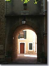 Vacqueyras - Passage vouté