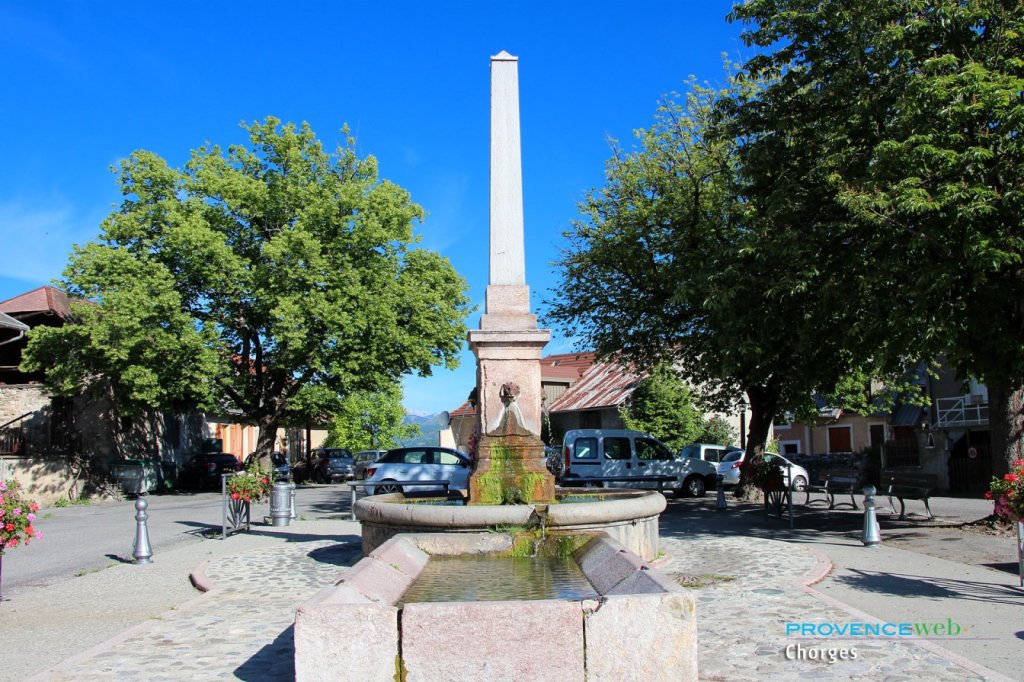 Fontaine à Chorges.
