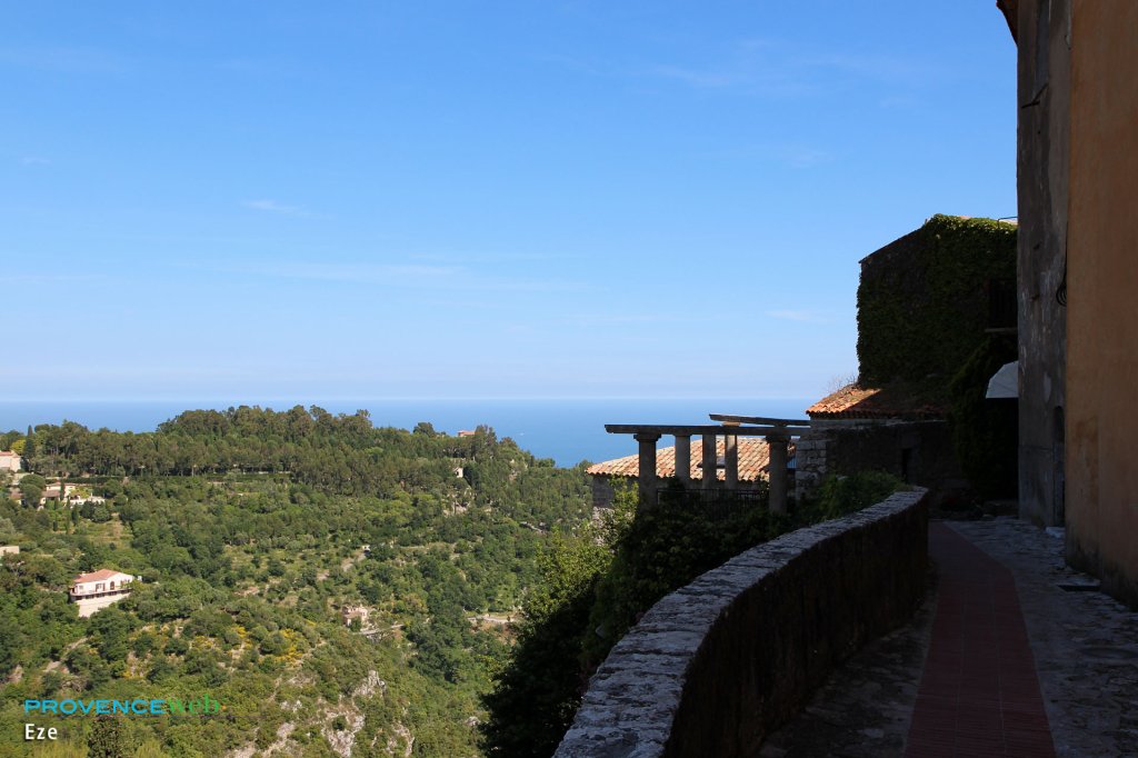 Eze vue mer.