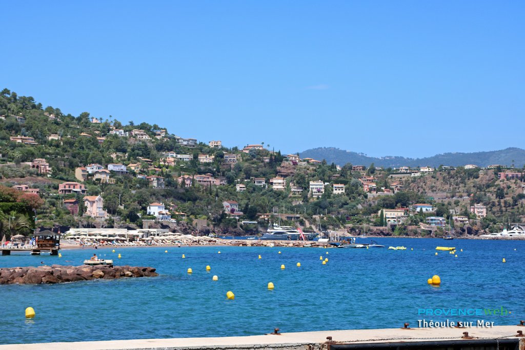 La mer à Théoule sur Mer.