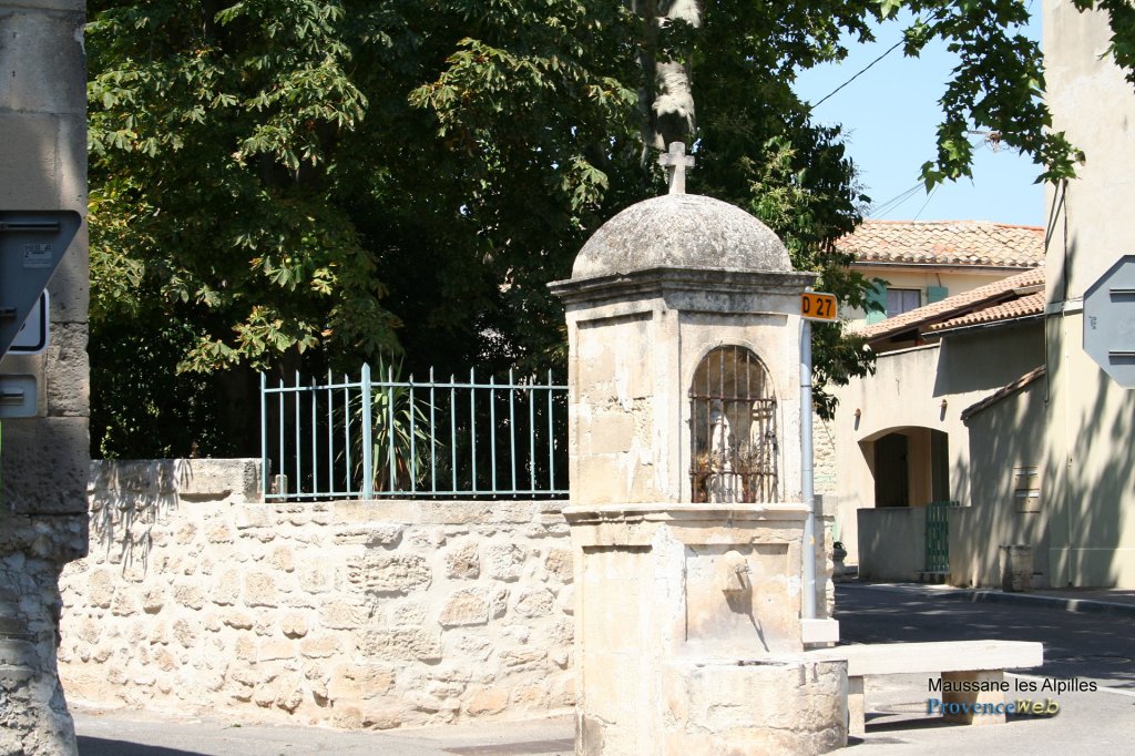 Maussane.