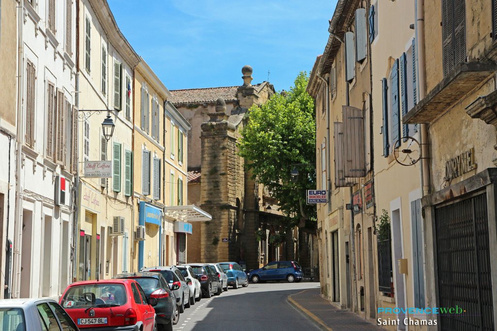 Saint Chamas.