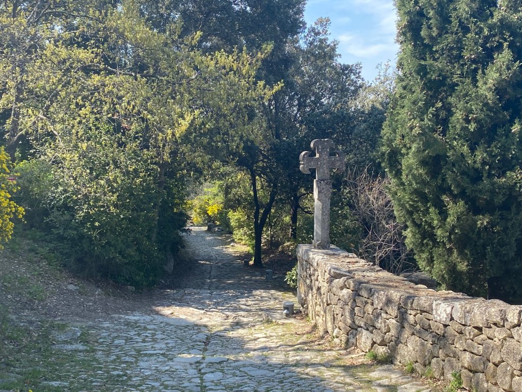 Calade à Oppède.