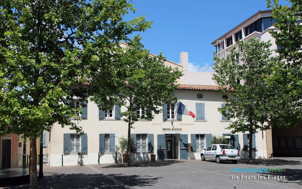Mairie de Six Fours les Plages.