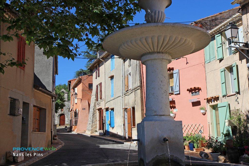 Nans les Pins.