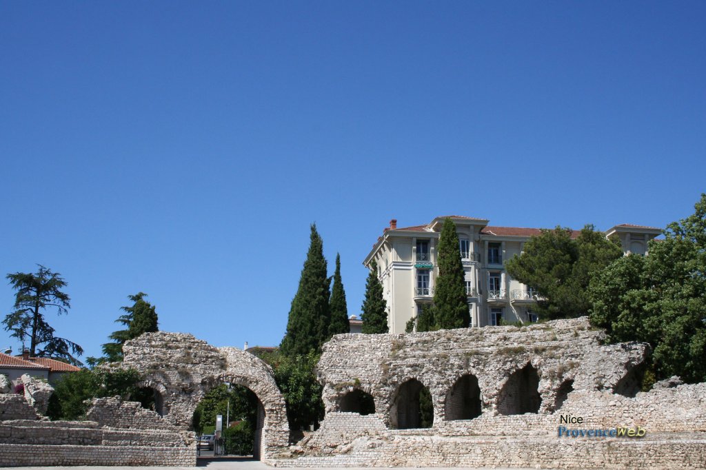 Arène Cimiez de Nice.
