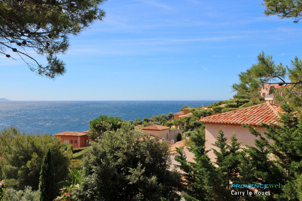 Villas à Carry le Rouet.