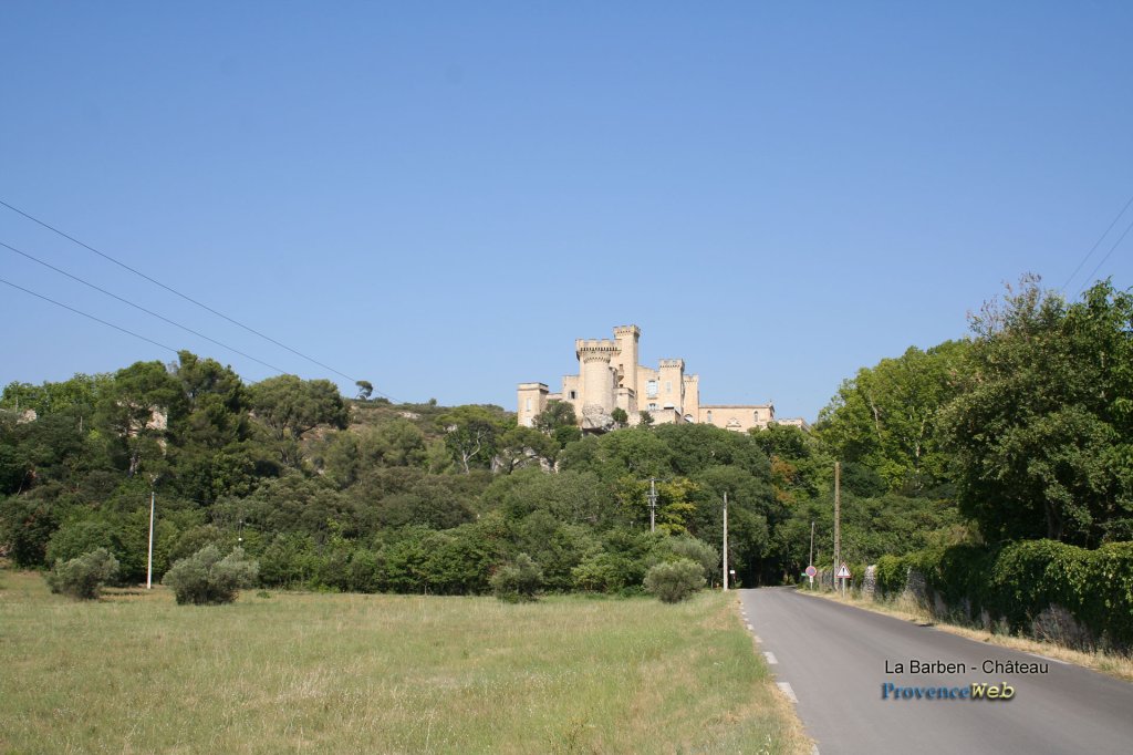 La Barben.