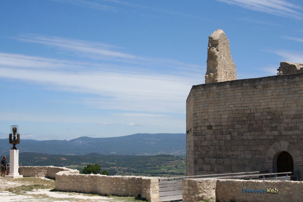 Lacoste en Provence.
