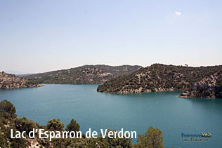 HD Photos of the Esparron Lake
