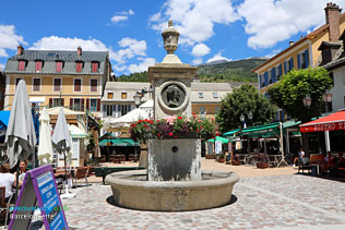 Barcelonnette, fountain on the Manuel Square