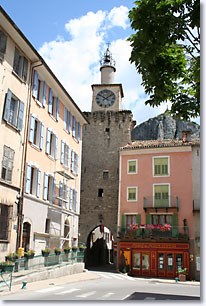 Castellane, tour de l'horloge