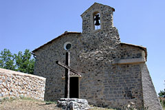 Chateaufort, church
