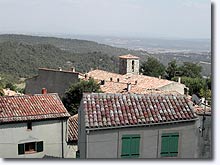 Montfuron, le village