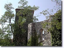 Montjustin, clocher