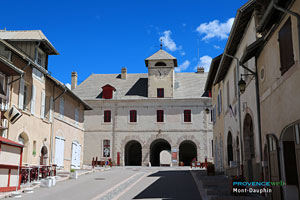 Mont-Dauphin, entrance