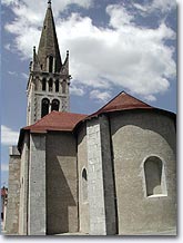 Veynes, the church