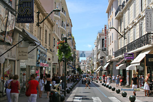Cannes, shoping street