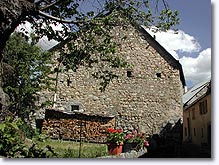 Chateauneuf d'Entraunes, house