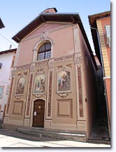 Isola, Sainte Anne chapel and its frescoes