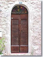 La Roquette sur Var, old door