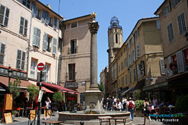 Aix en provence, place et fontaine