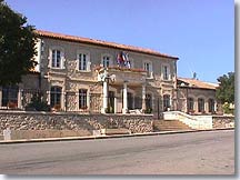 Lancon de Provence, town hall