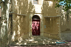 Marignane, church door
