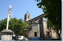 Maussane les Alpilles, the church