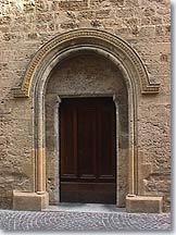 Salon de Provence, old door