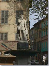 Salon de Provence, statue d'Adam de Craponne