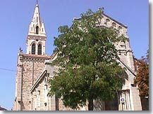 Saint Cannat, church