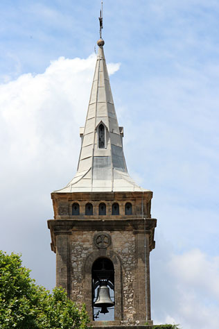 Saint Esteve Janson, bell tower