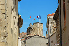 Tulette, tower and flags