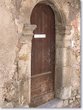 Camps la Source, old door