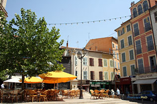 Draguignan, marketplace