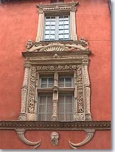 Rougiers, Renaissance window