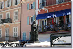 Saint-Tropez - Statue Surcouf