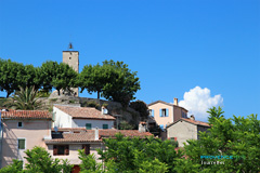 Tourrettes, the village