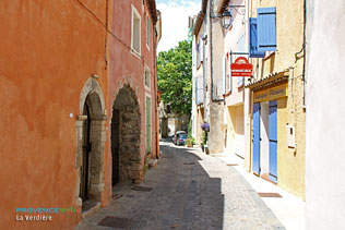 La Verdiere, tiny street