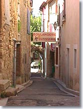 Beaumes de Venise - Village of the Vaucluse - Provence Web