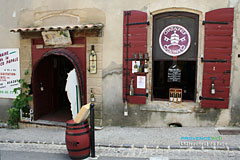 Chateauneuf du Pape, cellar