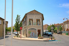 Entraigues sur la Sorgue, trompe l'oeil